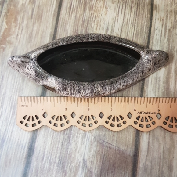 Canadian drip glaze pottery canoe - Picture 5 of 5